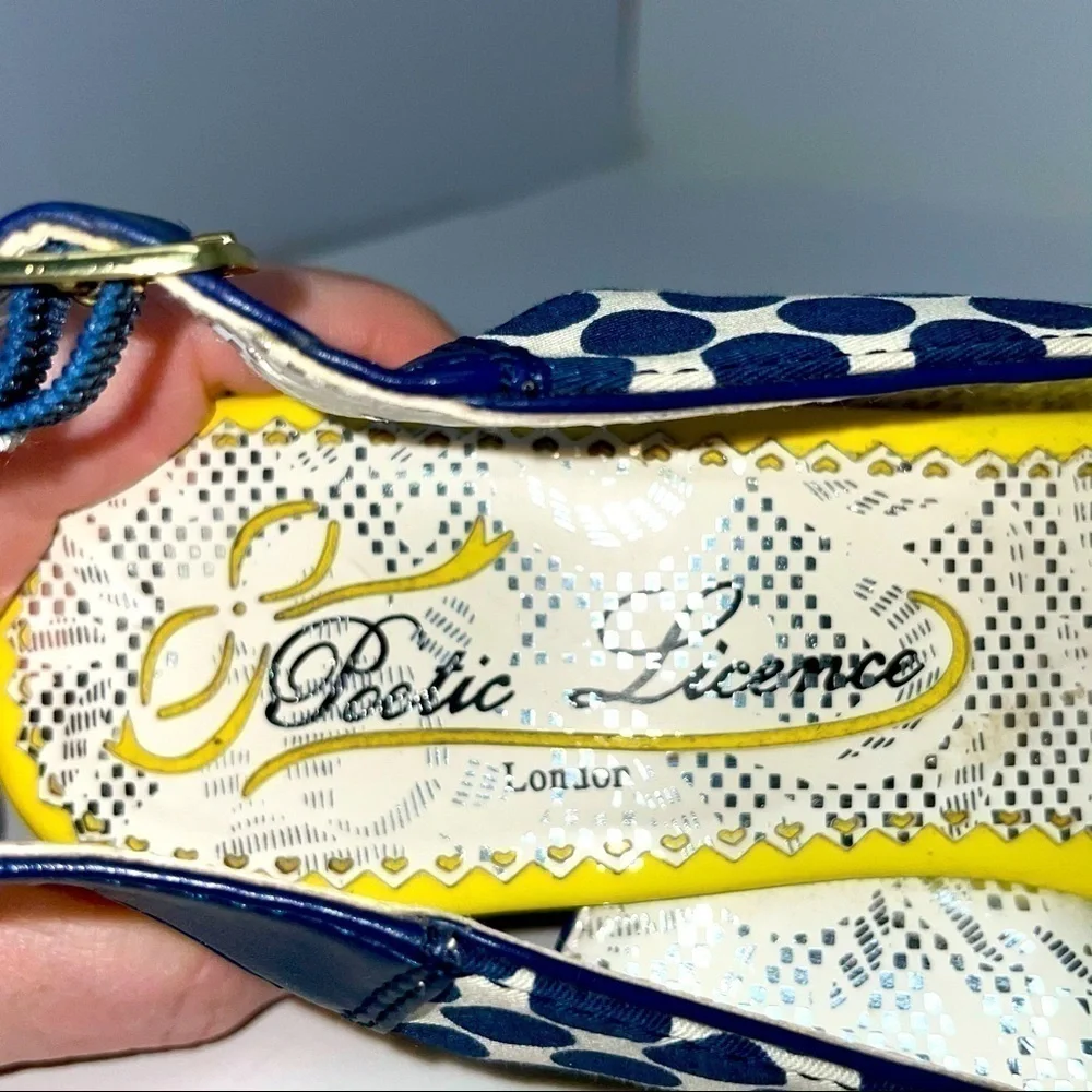 Poetic License “Mad Money” Wedge Sandals Polka Dot Size 6.5